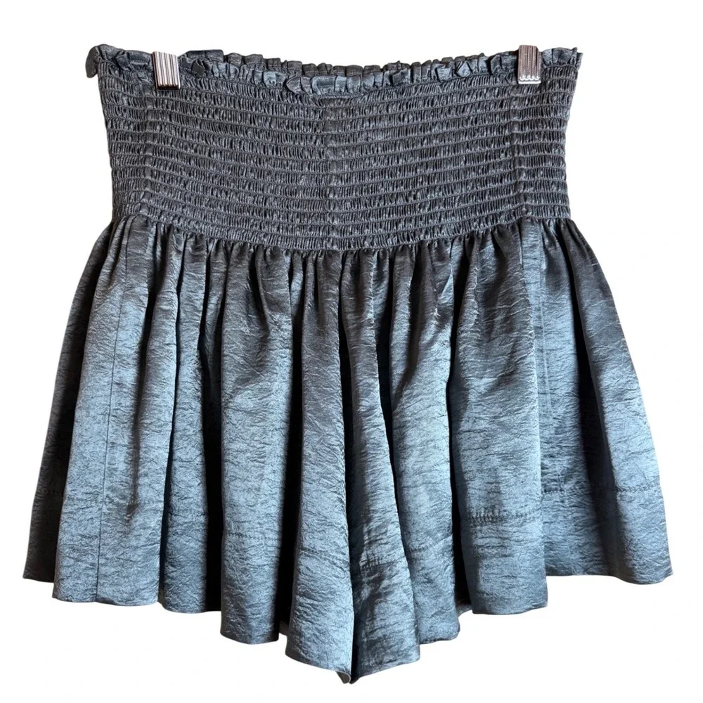 KOCH‎ Erica Steel Gloss Metallic Smocked Mini Skort Size M Made in USA